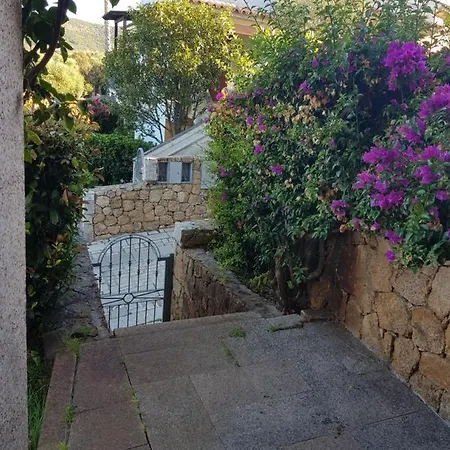 Casa Cala Sardegna Con Piscina Holiday home Budoni