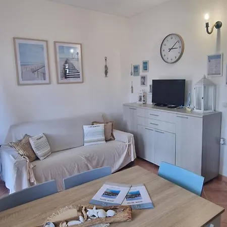 펜션 Casa Cala Sardegna Con Piscina 부도니